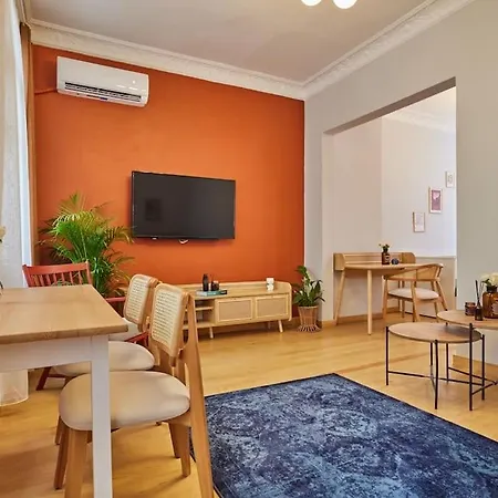 Spacious 2br 3ac 2 Min To Metro - Baysungur D3 Apartment Istanbul