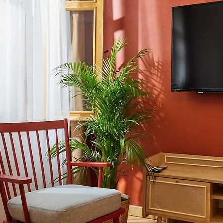 Apartment Spacious 2br 3ac 2 Min To Metro - Baysungur D3 Istanbul